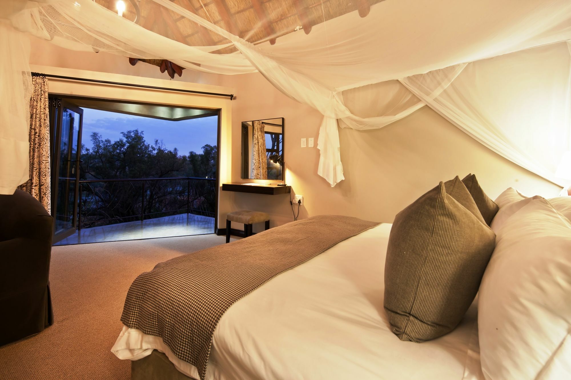 The Blades Hotel Pretoria Luaran gambar